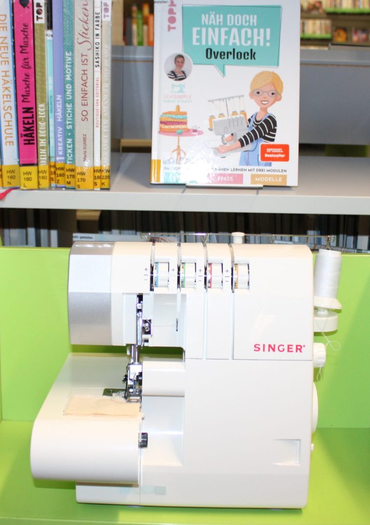 Overlock-Nähmaschine